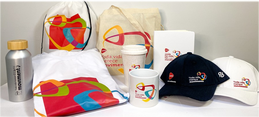 AACD faz 75 anos com coleção de produtos