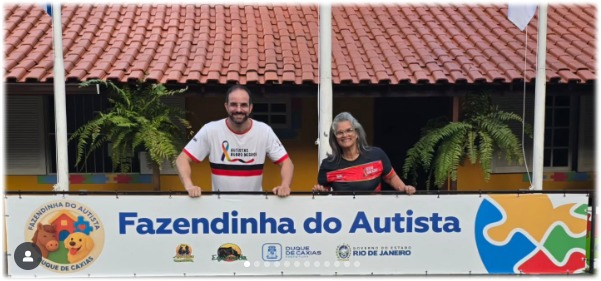 Torcida Autistas-Rubronegros visitam a Fazendinha do Autista