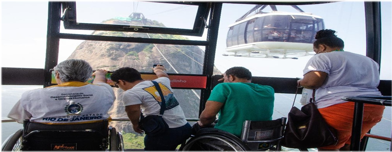 RJ: ONG entrega cadeiras de rodas para crianças carentes no Pão de Açúcar