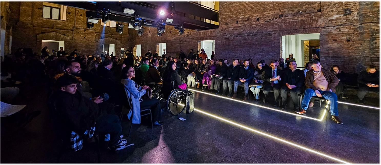 Moda inclusiva na Pinacoteca de SP